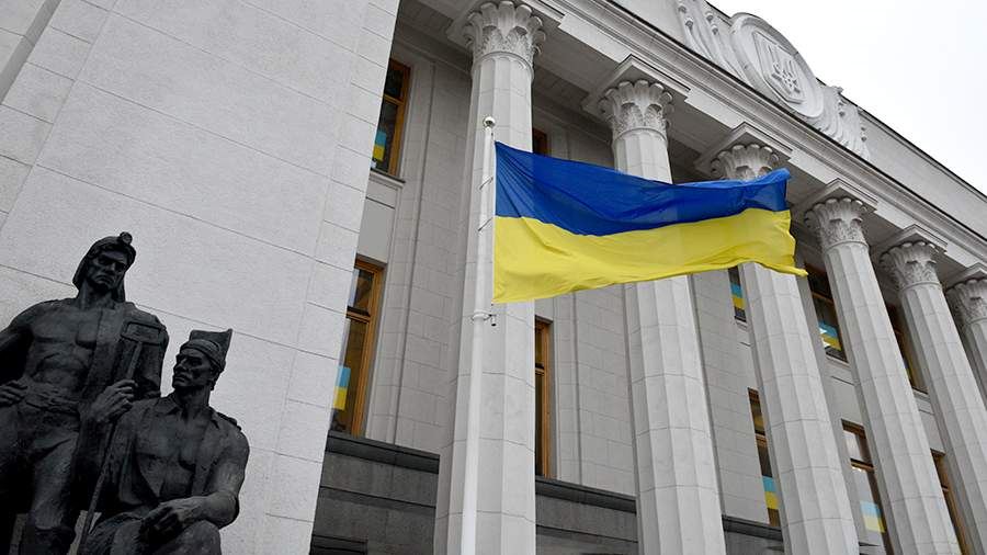 Рада разрешила отбирать у украинцев имущество для военных нужд<br />
