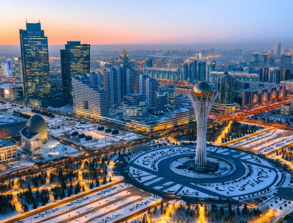 Казахстан стал самой популярной страной для зарубежных командировок