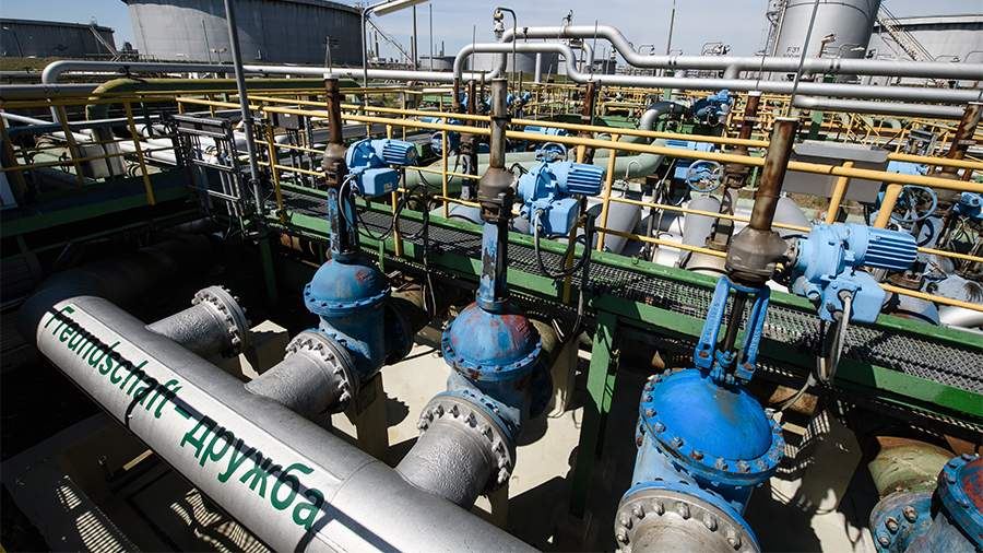 «Укртранснафта» остановила прокачку нефти из РФ по «Дружбе» в сторону Венгрии<br />
