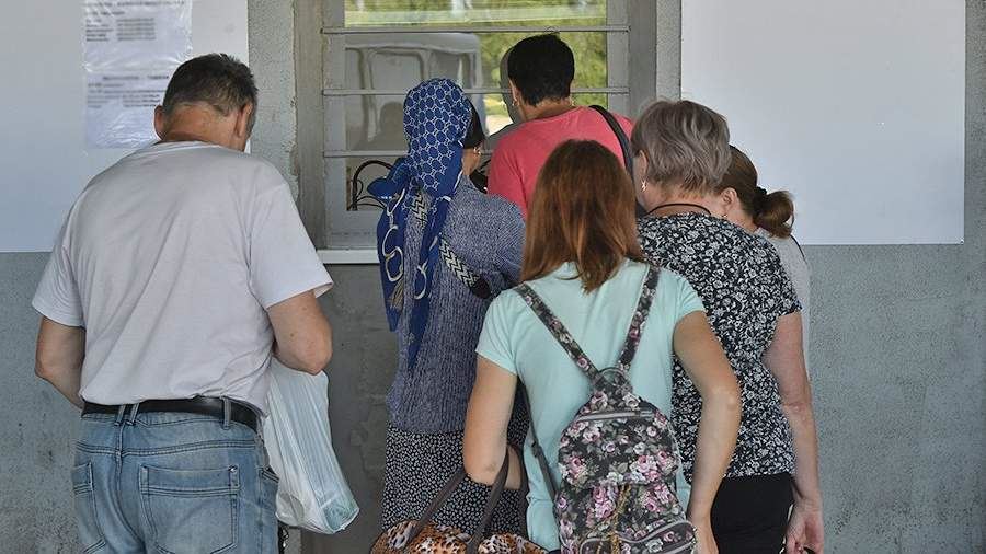 Жители Херсонской области начали возвращаться с Украины<br />
